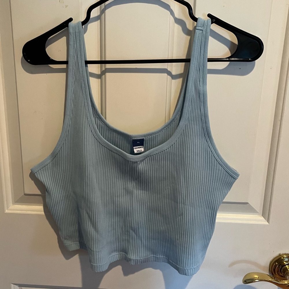 Ribbed crop tank